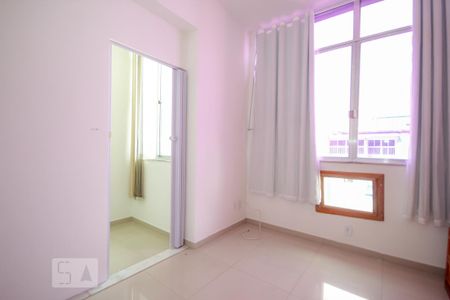 Quarto  de apartamento para alugar com 1 quarto, 50m² em Copacabana, Rio de Janeiro