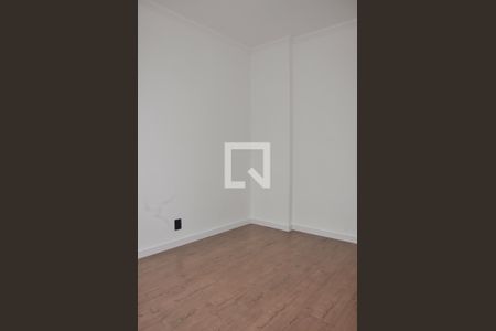 Apartamento à venda com 64m², 3 quartos e 1 vagaQuarto 02