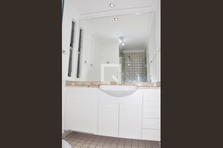 Apartamento à venda com 64m², 3 quartos e 1 vagaBanheiro Social