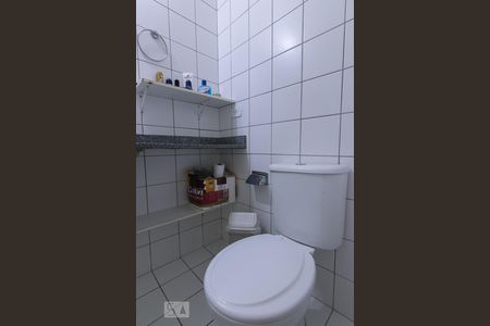 Apartamento à venda com 62m², 1 quarto e 2 vagasBanheiro Social