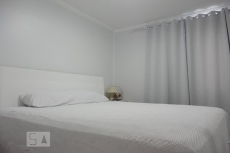 Apartamento à venda com 76m², 3 quartos e 2 vagas Apartamento à venda com 76m², 3 quartos e 2 vagasQuarto
