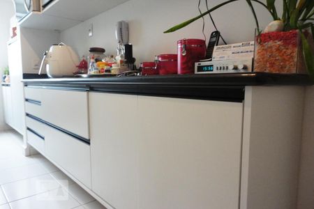 Apartamento à venda com 76m², 3 quartos e 2 vagas Apartamento à venda com 76m², 3 quartos e 2 vagasCozinha