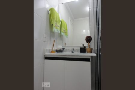 Apartamento à venda com 76m², 3 quartos e 2 vagas Apartamento à venda com 76m², 3 quartos e 2 vagasBanheiro