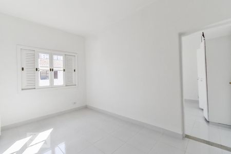 Quarto 2 de casa para alugar com 3 quartos, 100m² em Sumarezinho, São Paulo