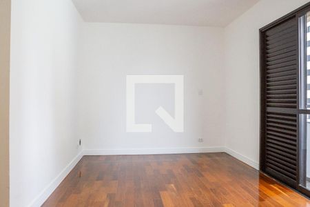 Apartamento à venda com 102m², 3 quartos e 3 vagasSuíte