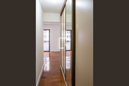 Suíte de apartamento à venda com 3 quartos, 102m² em Vila Pompéia, São Paulo