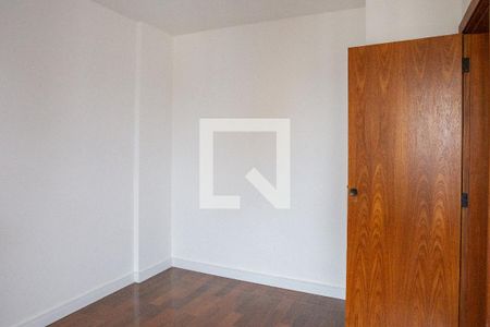 Apartamento à venda com 102m², 3 quartos e 3 vagasQuarto 3