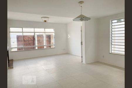 Sala de casa para alugar com 3 quartos, 184m² em Vila Madalena, São Paulo