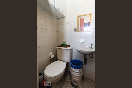 Apartamento à venda com 90m², 3 quartos e 2 vagasBanheiro