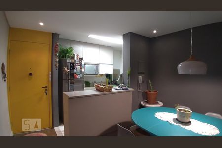 Sala/Cozinha de apartamento à venda com 2 quartos, 61m² em Vila Antonieta, São Paulo