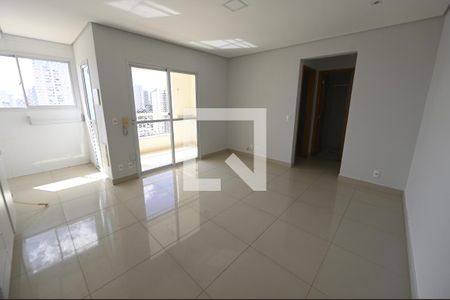 Sala;/ Cozinha  de apartamento para alugar com 1 quarto, 42m² em Setor Bueno, Goiânia