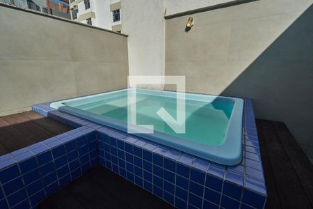 Apartamento à venda com 150m², 3 quartos e 1 vagaCobertura Piscina