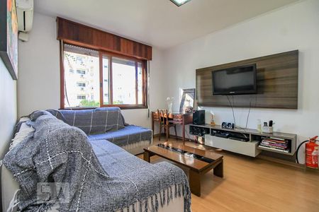 Sala de apartamento para alugar com 3 quartos, 175m² em São João, Porto Alegre