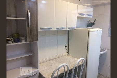 Apartamento à venda com 45m², 1 quarto e 1 vaga Apartamento à venda com 45m², 1 quarto e 1 vagaCozinha