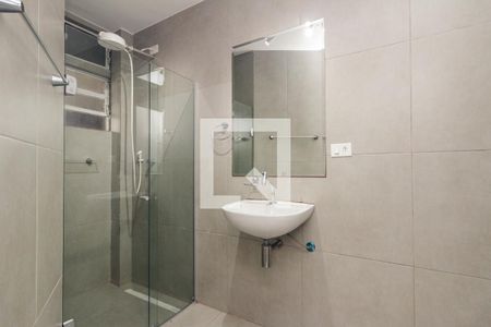 Studio para alugar com 30m², 1 quarto e sem vaga Studio para alugar com 30m², 1 quarto e sem vagaBanheiro