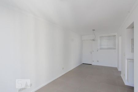 Sala de apartamento para alugar com 1 quarto, 43m² em Vila Guarani (z Sul), São Paulo