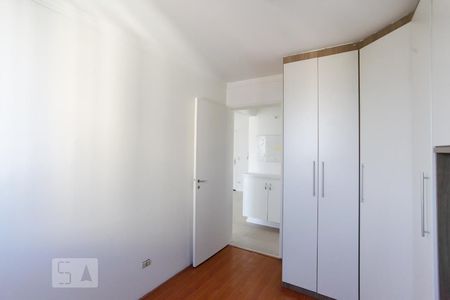 Quarto 1 de apartamento para alugar com 1 quarto, 43m² em Vila Guarani (z Sul), São Paulo