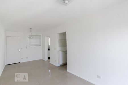 Sala de apartamento para alugar com 1 quarto, 43m² em Vila Guarani (z Sul), São Paulo
