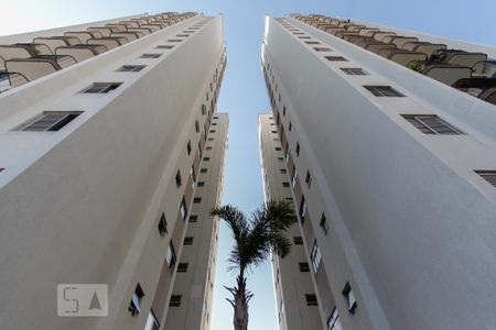 Apartamento para alugar com 43m², 1 quarto e 1 vaga Apartamento para alugar com 43m², 1 quarto e 1 vagaFachada