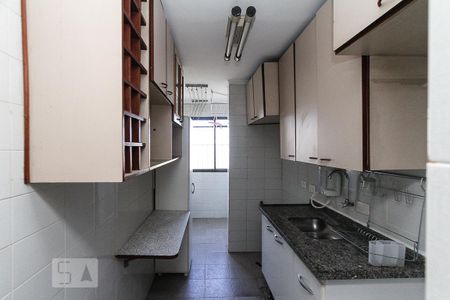 Cozinha de apartamento para alugar com 2 quartos, 62m² em Brás, São Paulo
