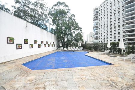 Apartamento à venda com 186m², 3 quartos e 2 vagasPiscina