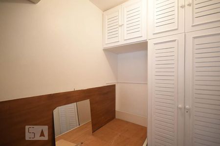 Apartamento à venda com 186m², 3 quartos e 2 vagasQuarto de Serviço