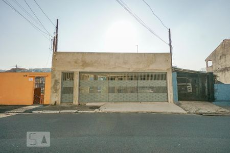 Casa para alugar com 120m², 3 quartos e sem vagaFachada