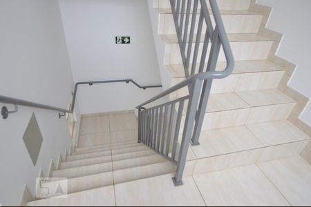 Studio à venda com 27m², 1 quarto e sem vagaÁrea comum - escadas