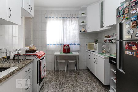 Cozinha de apartamento à venda com 2 quartos, 49m² em Jardim Independência, São Paulo