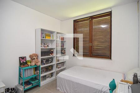 Quarto 2 de casa à venda com 3 quartos, 360m² em São Francisco, Niterói