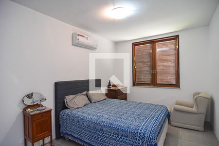 Casa à venda com 360m², 3 quartos e 1 vagaSuite 