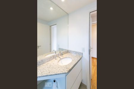 Apartamento à venda com 210m², 4 quartos e 2 vagasBanheiro do Quarto 2