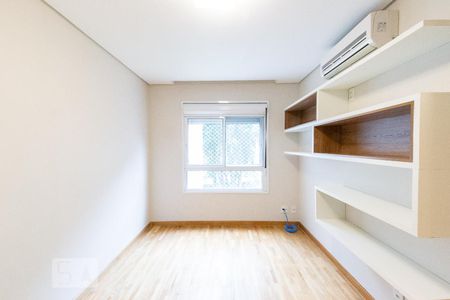 Apartamento à venda com 210m², 4 quartos e 2 vagasQuarto 3 Suíte