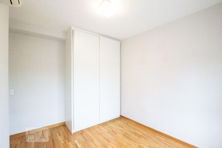 Apartamento à venda com 210m², 4 quartos e 2 vagasQuarto 2 Suíte