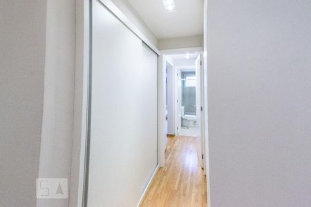 Apartamento à venda com 210m², 4 quartos e 2 vagasCorredor