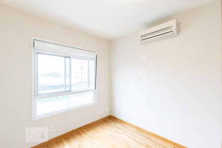 Apartamento à venda com 210m², 4 quartos e 2 vagasQuarto 2 Suíte