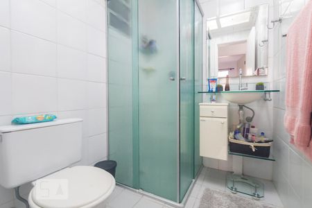 Banheiro de apartamento à venda com 2 quartos, 42m² em Vila Inglesa, São Paulo
