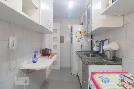 Apartamento à venda com 42m², 2 quartos e 1 vagaCozinha