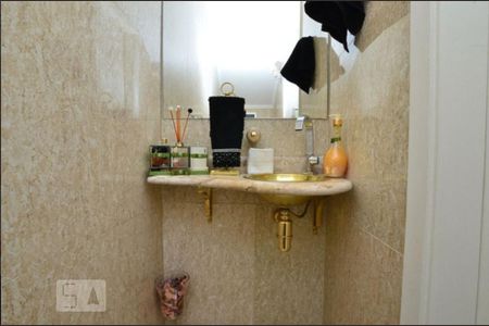 Apartamento à venda com 110m², 4 quartos e 2 vagasBanheiro 3
