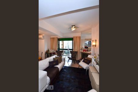 Sala de apartamento à venda com 4 quartos, 110m² em Pinheiros, São Paulo