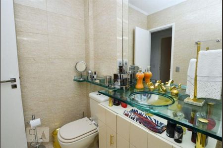 Apartamento à venda com 110m², 4 quartos e 2 vagasBanheiro 2