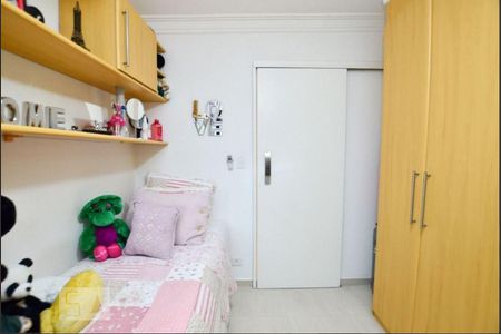 Apartamento à venda com 110m², 4 quartos e 2 vagasQuarto 2
