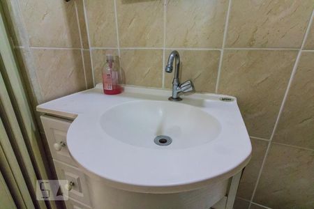 Pia do Banheiro de kitnet/studio à venda com 1 quarto, 38m² em Bela Vista, São Paulo