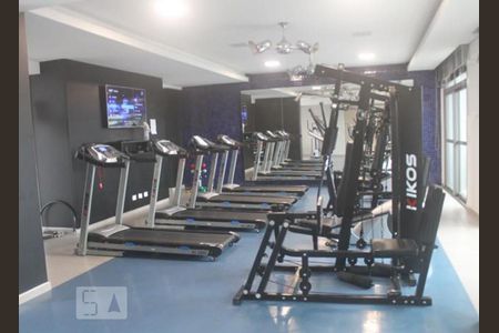 Academia de kitnet/studio para alugar com 1 quarto, 34m² em Rebouças, Curitiba