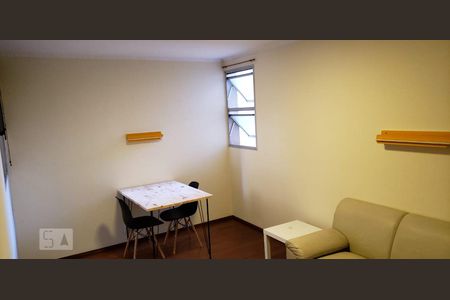 Apartamento à venda com 45m², 1 quarto e sem vaga Apartamento à venda com 45m², 1 quarto e sem vagaSala