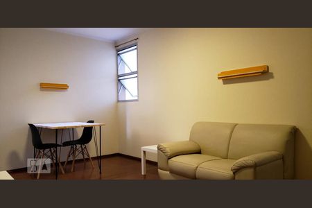 Apartamento à venda com 45m², 1 quarto e sem vaga Apartamento à venda com 45m², 1 quarto e sem vagaSala