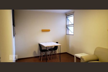 Apartamento à venda com 45m², 1 quarto e sem vaga Apartamento à venda com 45m², 1 quarto e sem vagaSala