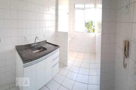 Cozinha de apartamento à venda com 2 quartos, 49m² em Jardim Ipaussurama, Campinas