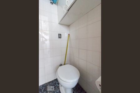 Apartamento à venda com 86m², 3 quartos e 1 vaga Apartamento à venda com 86m², 3 quartos e 1 vagaBanheiro de Serviço