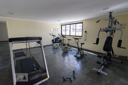 Apartamento à venda com 86m², 3 quartos e 1 vaga Apartamento à venda com 86m², 3 quartos e 1 vagaAcademia